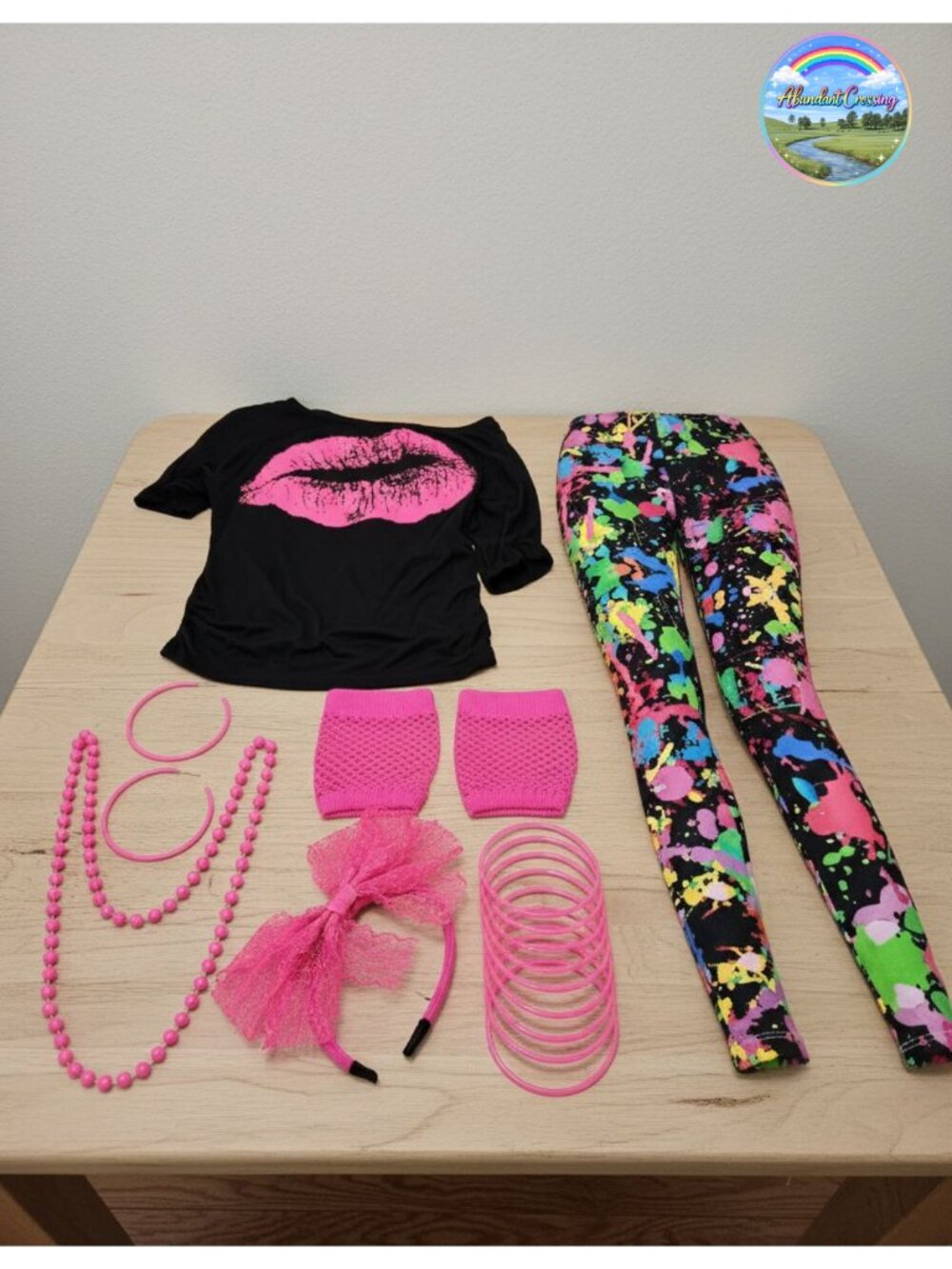 80s Costume Set T-Shirt Leggings Earrings Necklace Gloves Bracelet